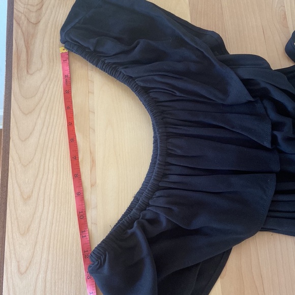 Black midi dress, worn but I. Good condition! Two easy to wear it, elastic waist - Picture 5 of 6